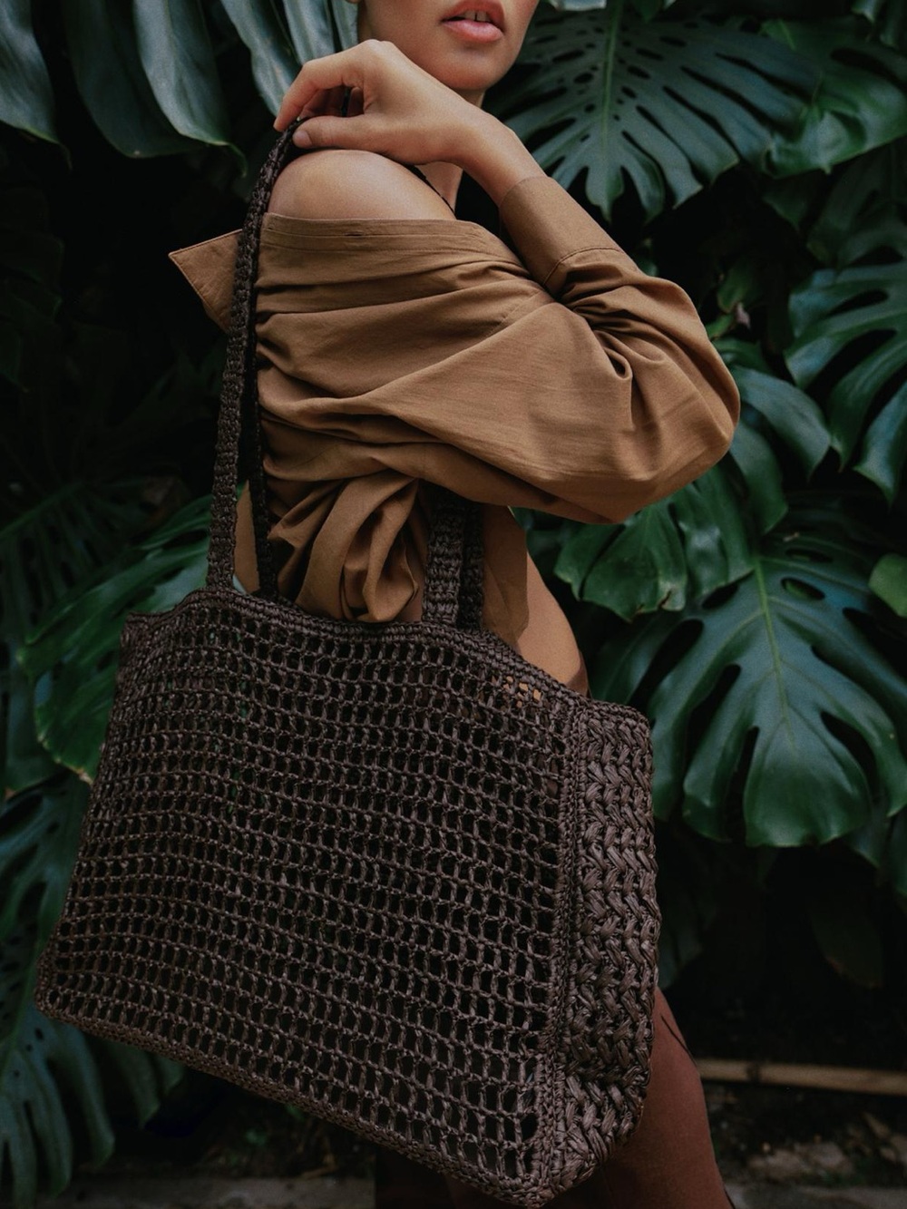 BRAIDED MAXI SHOPPER 6011/710/700